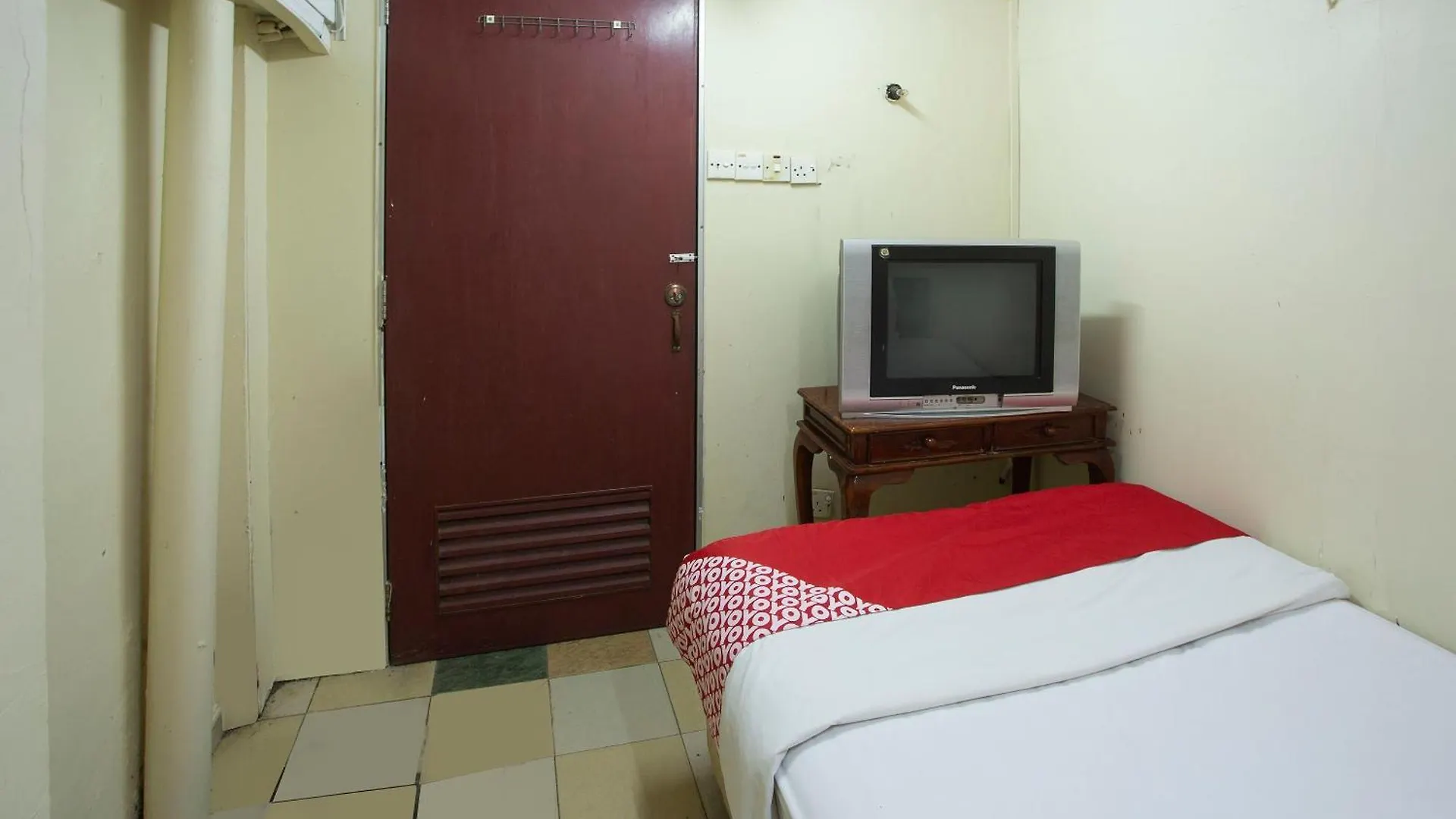 Spot On 90137 Casavilla Hotel Pudu Kuala Lumpur