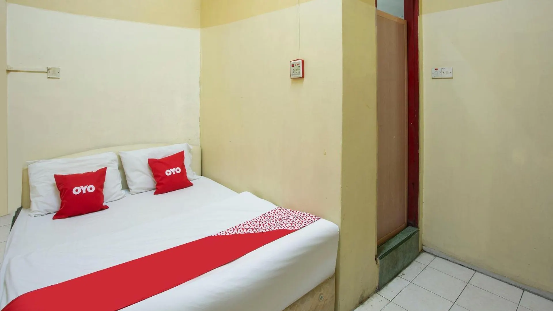 Spot On 90137 Casavilla Hotel Pudu Kuala Lumpur