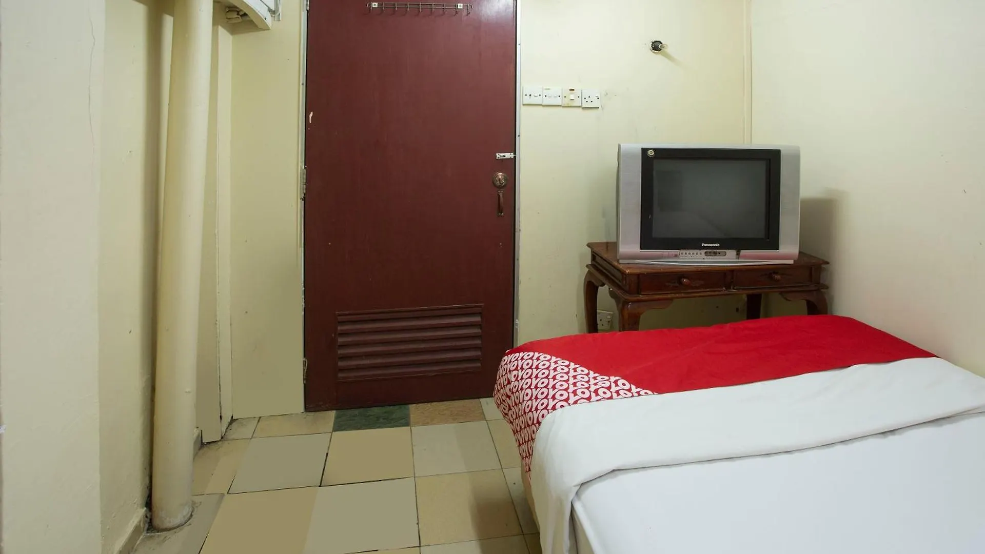 Spot On 90137 Casavilla Hotel Pudu Kuala Lumpur