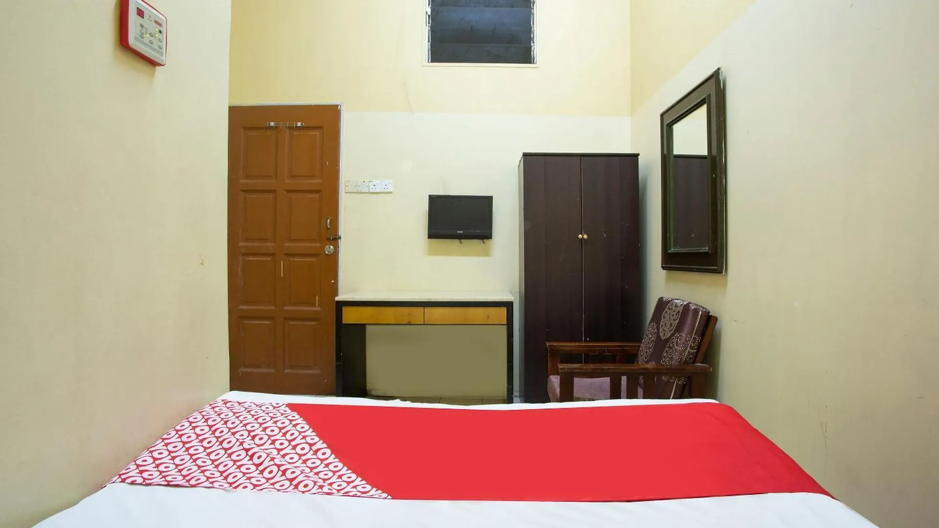 Spot On 90137 Casavilla Hotel Pudu Kuala Lumpur