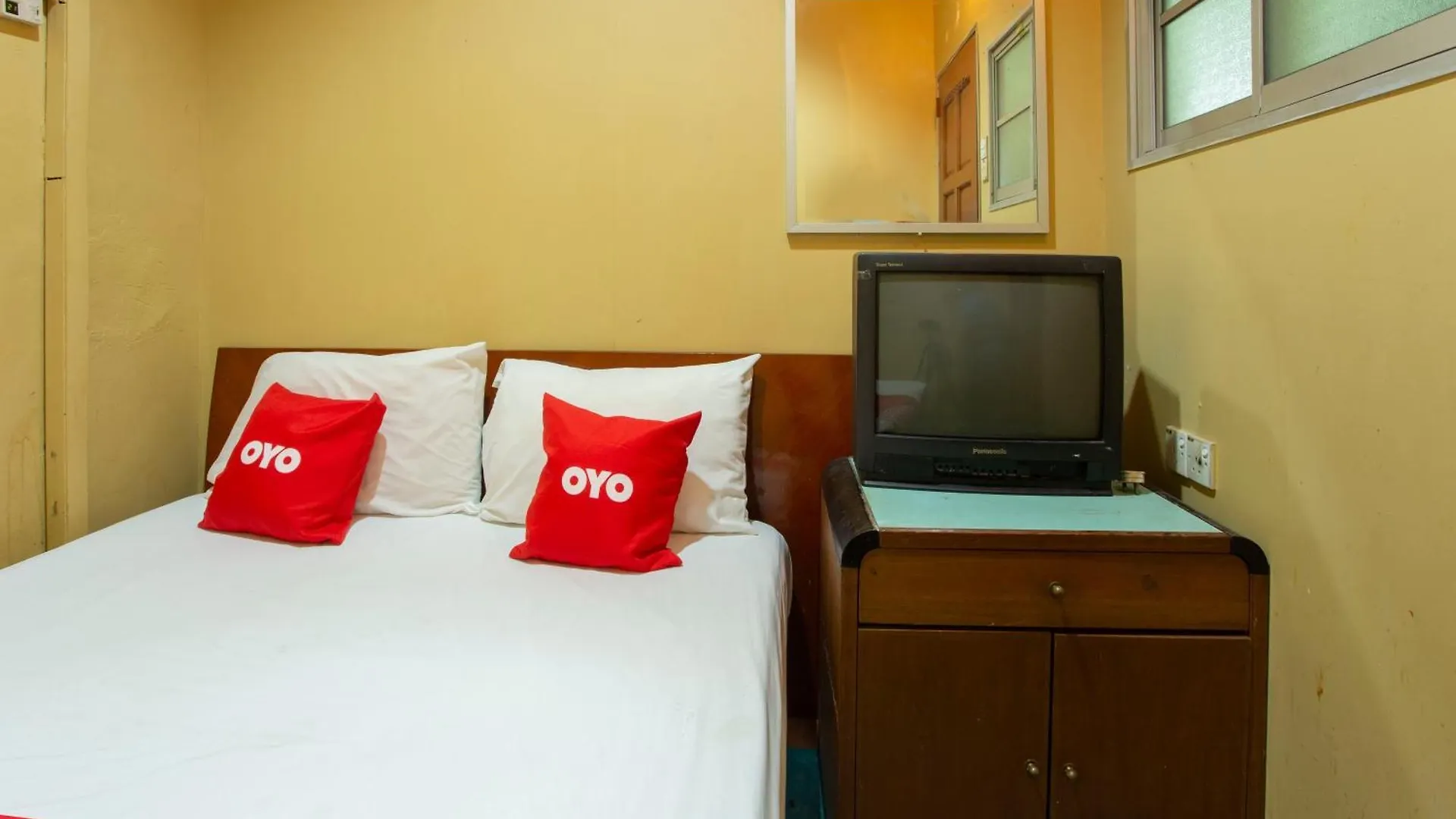 Spot On 90137 Casavilla Hotel Pudu Kuala Lumpur